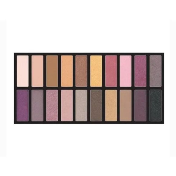 Costal Scents Reveal3D Eye Shadow Palette - Picture 5 of 5